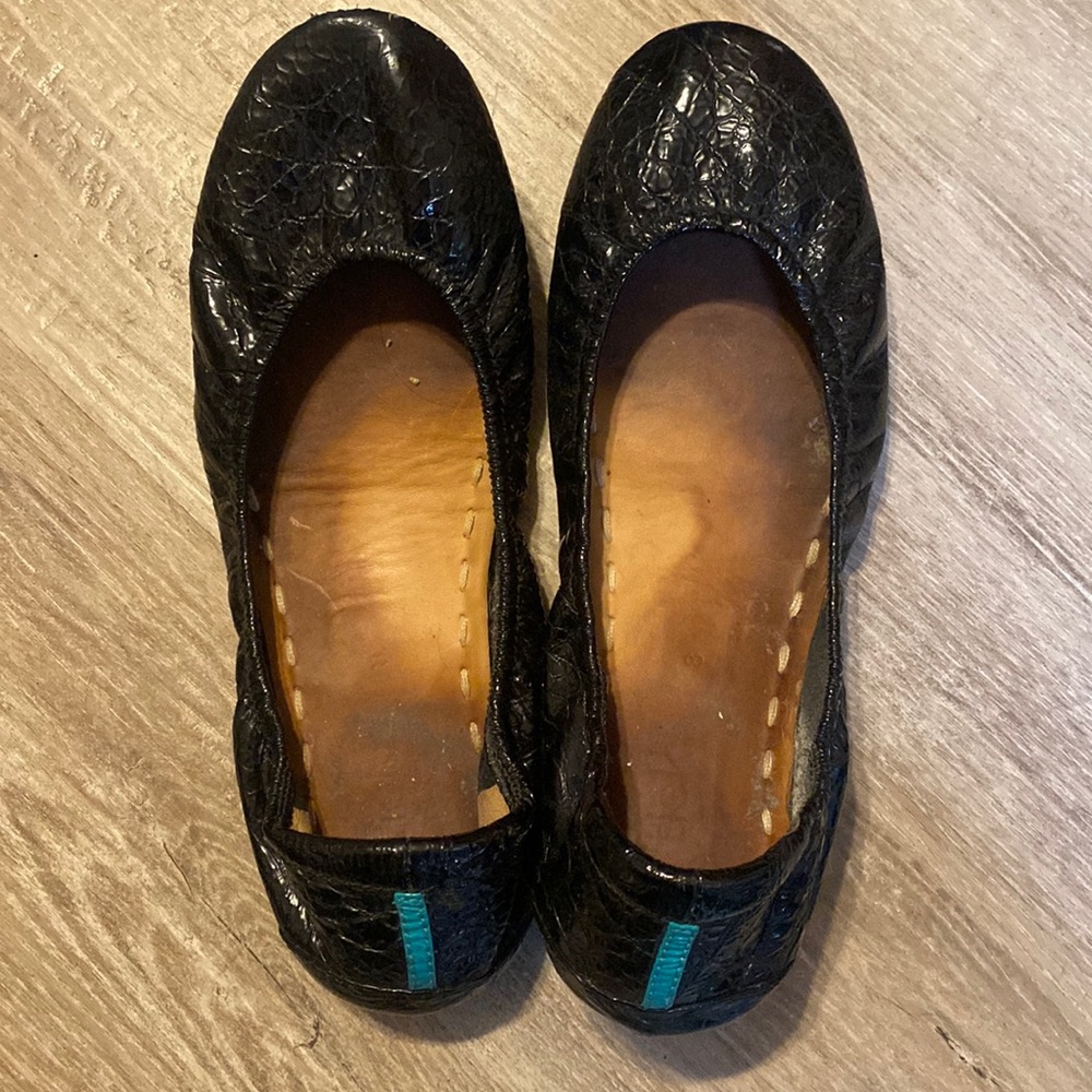 Obsidian Black Tieks, Size 8, Very Worn